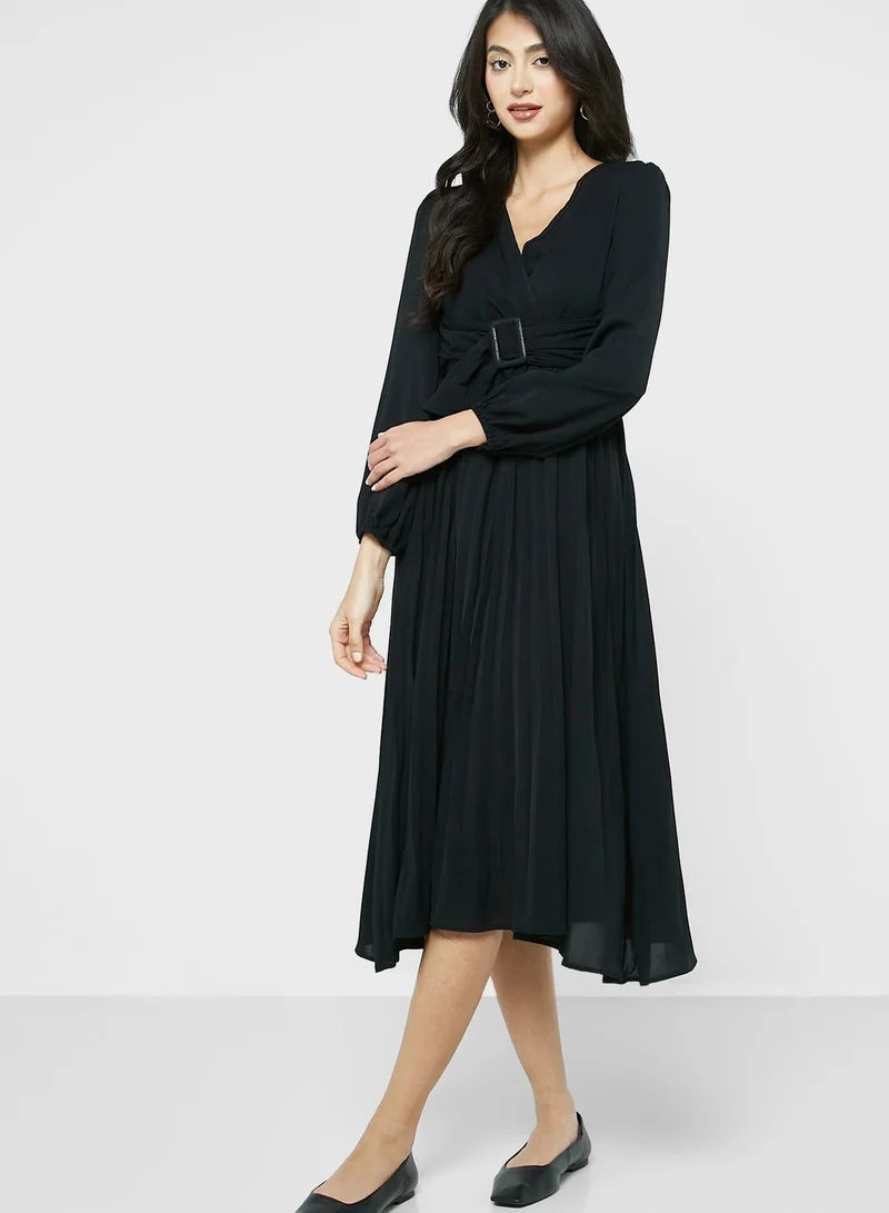 ELLA Pleated Dress With Belt