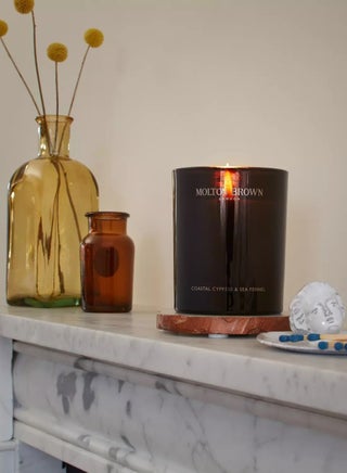 Coastal Cypress & Sea Fennel Signature Candle 190g - view 5