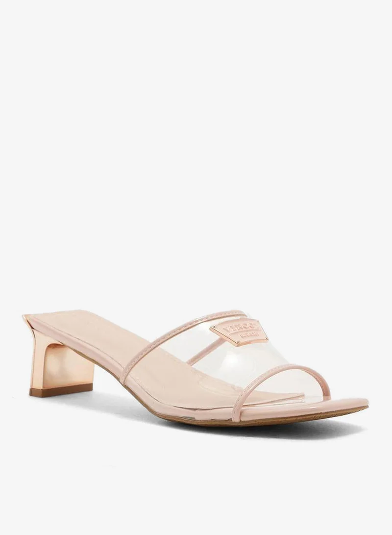 فينتشي صندل بكعب منخفض وشريط واحد