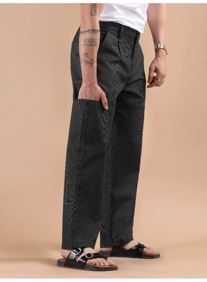 بيونغ بنطلون كارغو أسود بنقشة كلبش