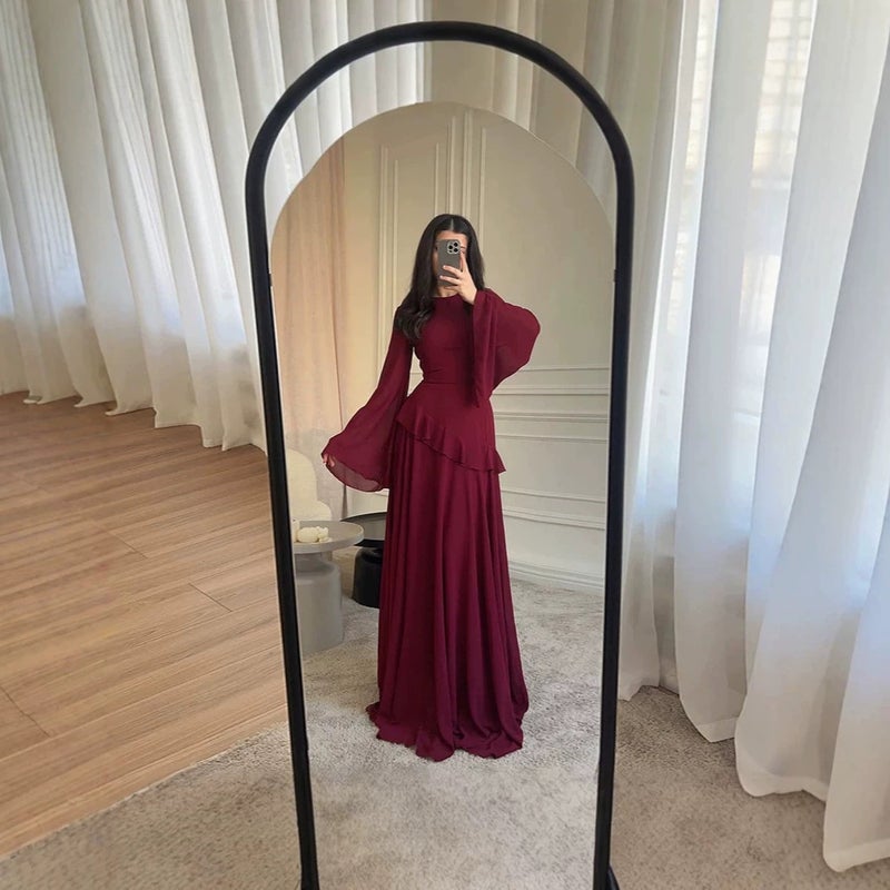 فستان شيفون أنيق بأكمام طويلة وخط A مع حافة كشكش - Image 1