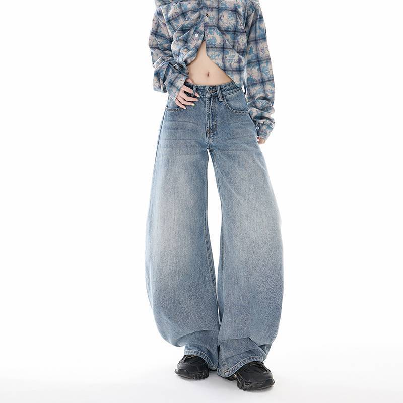 Unisex Classic Denim Jeans Loose Fit Daily Outdoor Wear - Image 1