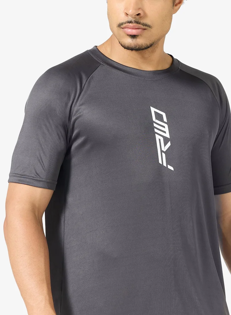 فورورد ملابس رياضية