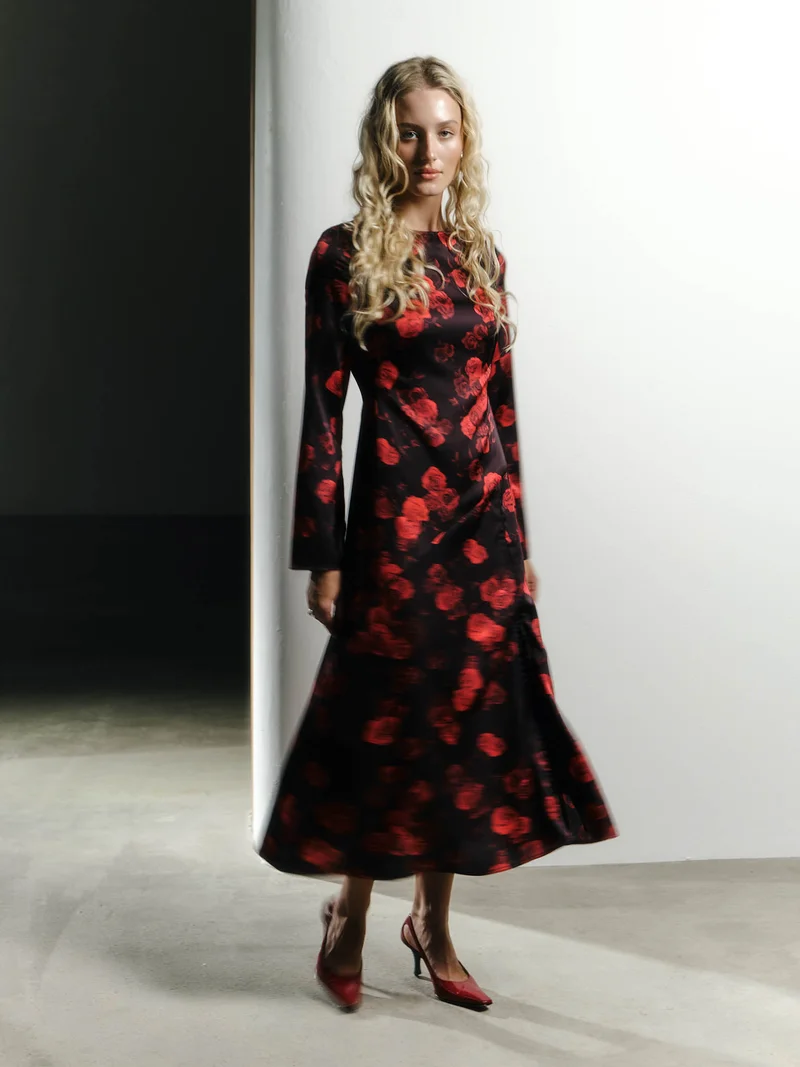 Lichi  Midi dress in lightweight fabric with floral print for Women | Best Price UAE