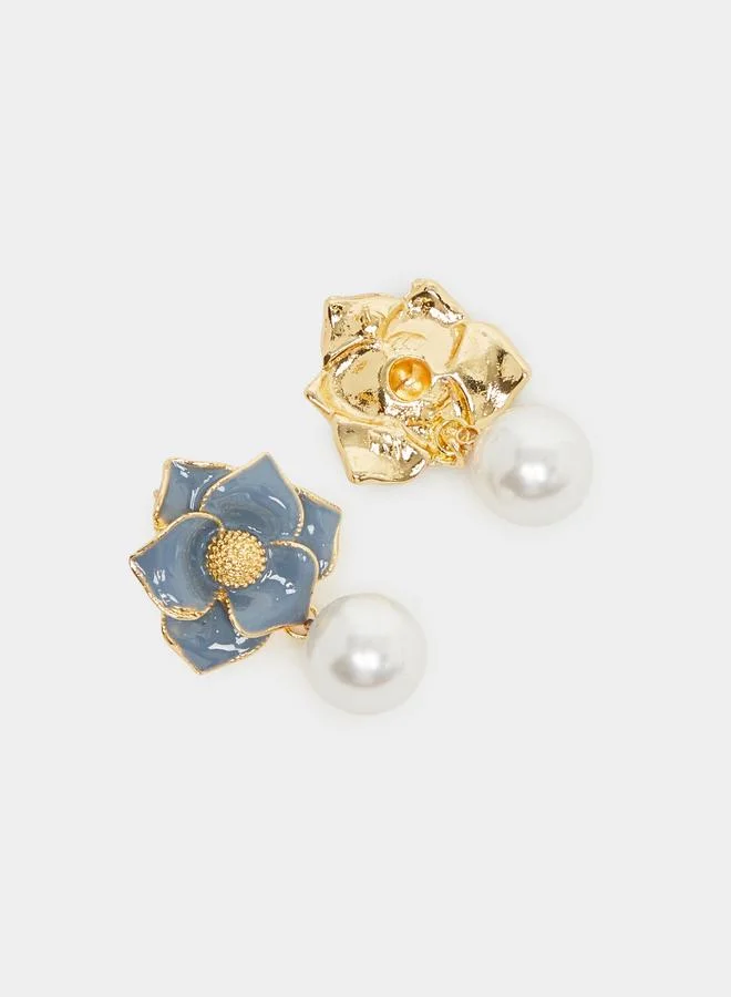 Styli Floral Pearl Drop Earrings