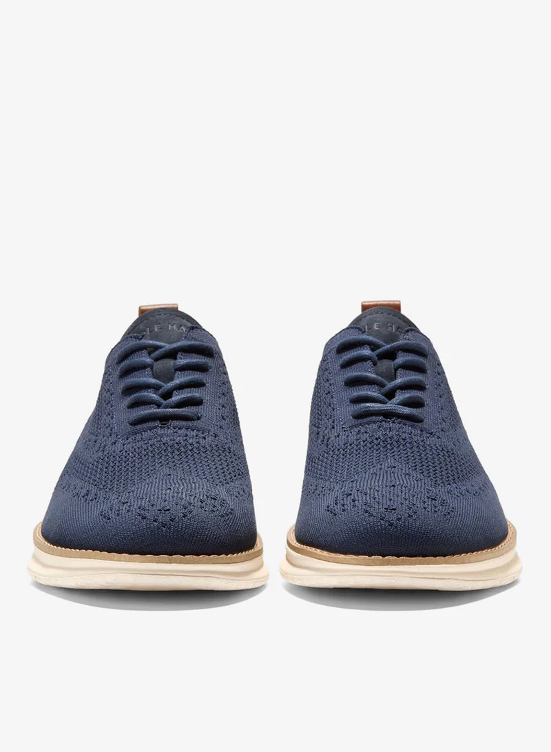 كول هان أحذية أوكسفورد رجالية أصلية من جراند بتصميم وينج تيب ونسيج إينرجي ويڤ