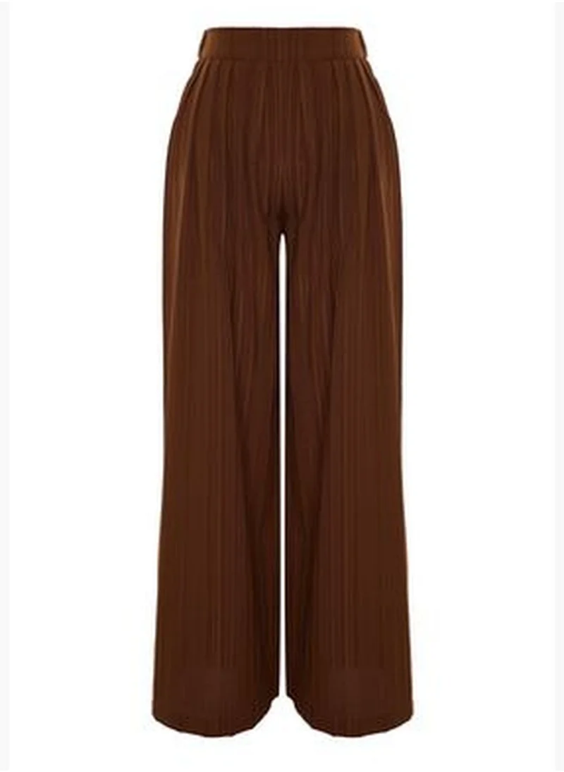 trendyol Pleat Detailed Wide Leg Dark Brown Textured Fabric Woven Trousers TWOSS24PL00057