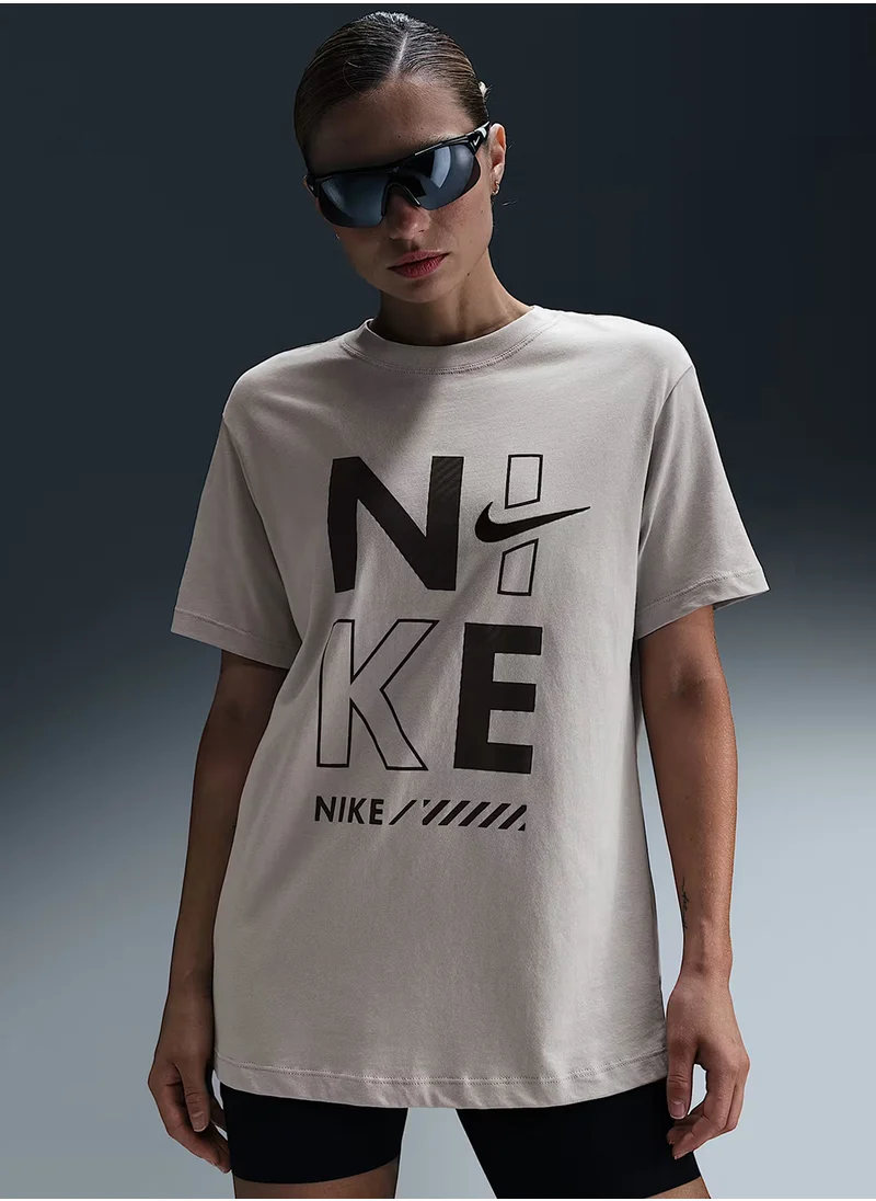 نايكي Nsw Essential T-Shirt