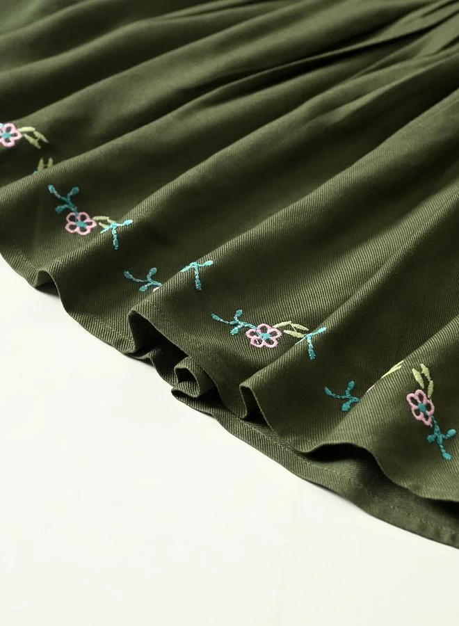BELLA MODA Embroidered Green Dress