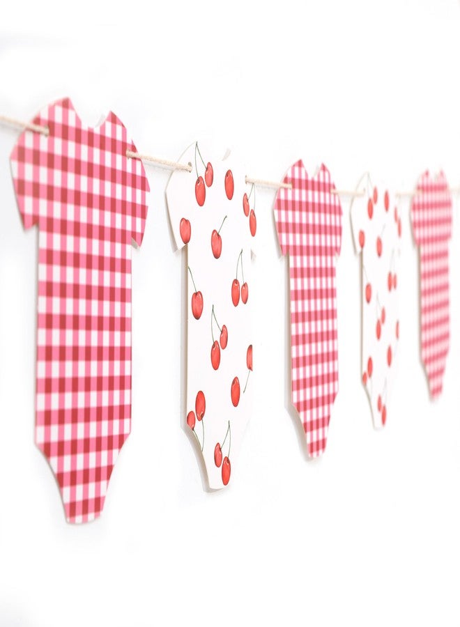 بيديد لافتة حفل استقبال مولود جديد بنقشة الكرز - لافتة بنقشة مربعات صغيرة على شكل بدلة أطفال بنقشة الكرز، ديكورات حفل الكشف عن جنس المولود بنقشة التوت، حفل استقبال مولود جديد بنقشة التوت الحلوة، زينة حفلات بنقشة مربعات صغيرة على شكل بدلة أطفال (كرز) - Image 1