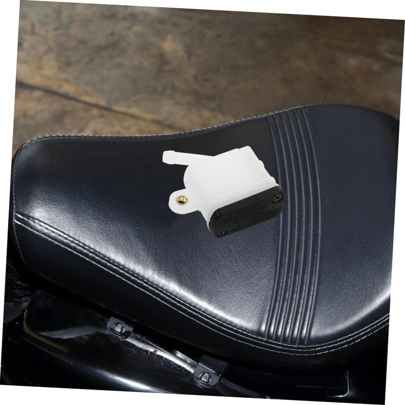 Motorcycle Clutch Oil Brake Fluid Reservoir Enhances Control and Driving Safety - Image 3