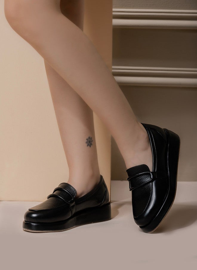 She Zone Black Synthetic Derbys for Women - Image 1