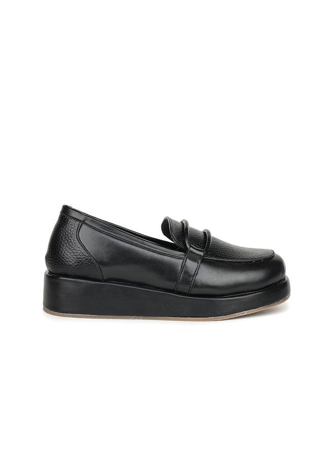 She Zone Black Synthetic Derbys for Women - Image 4
