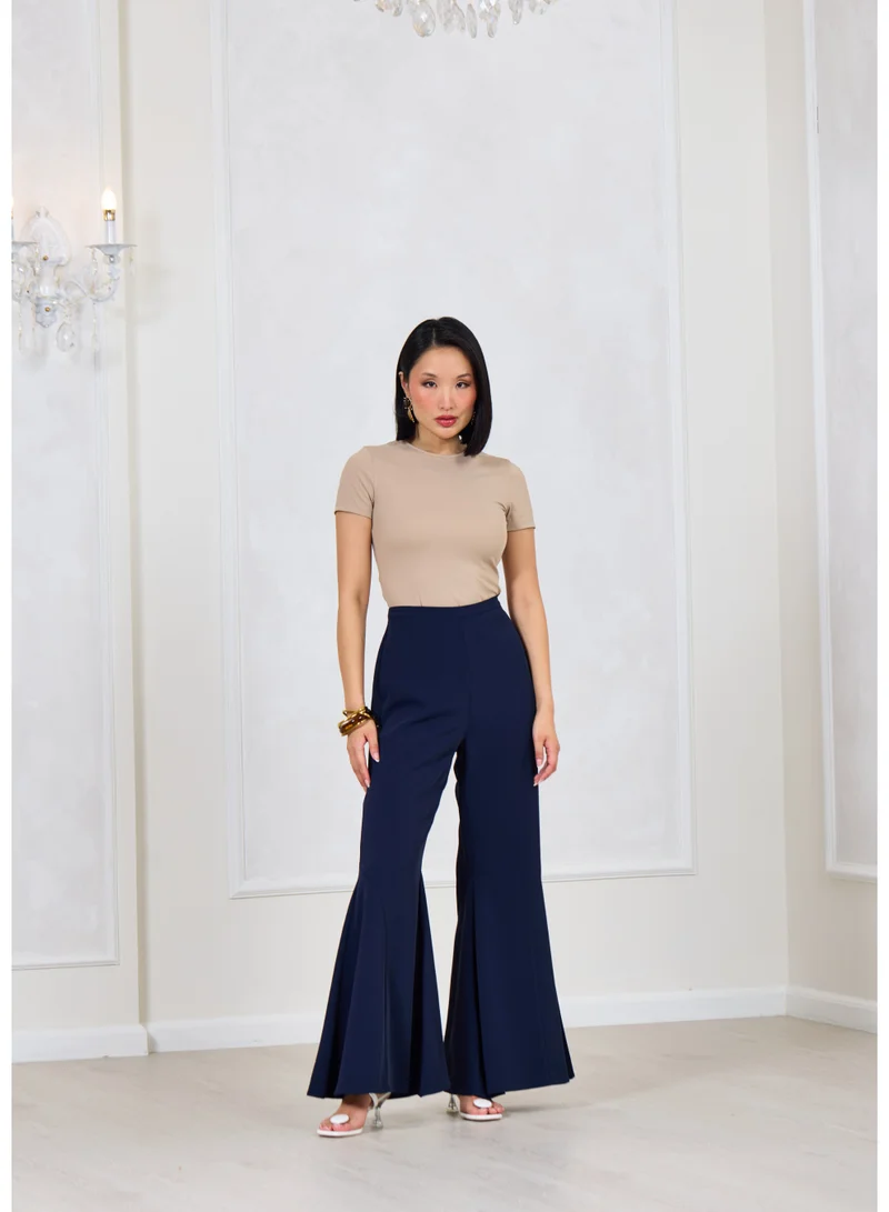 أشيتا فرنانديز High-Waist Wide-Leg Pants – Navy Blue