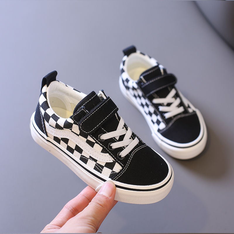 Baby Shoes For Kindergarten 2025 Autumn New Children'S Canvas Shoes For Boys And Girls High-Top Sneakers Casual Shoes For Toddlers - Image 1
