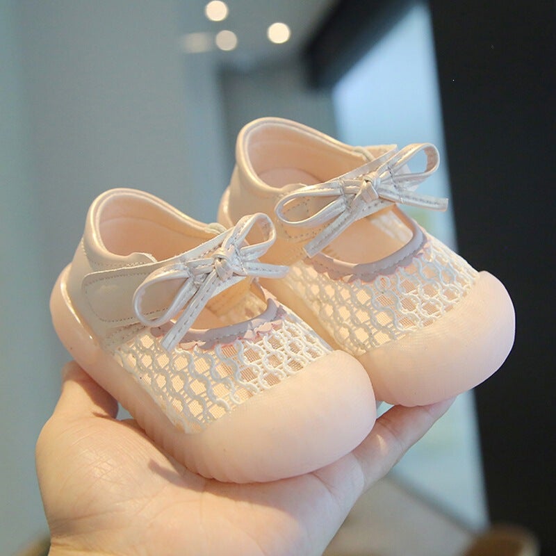 Mesh Sneakers Lightweight Flexible Sole Walking Shoes For Kids Indoor And Outdoor Activities - Image 1