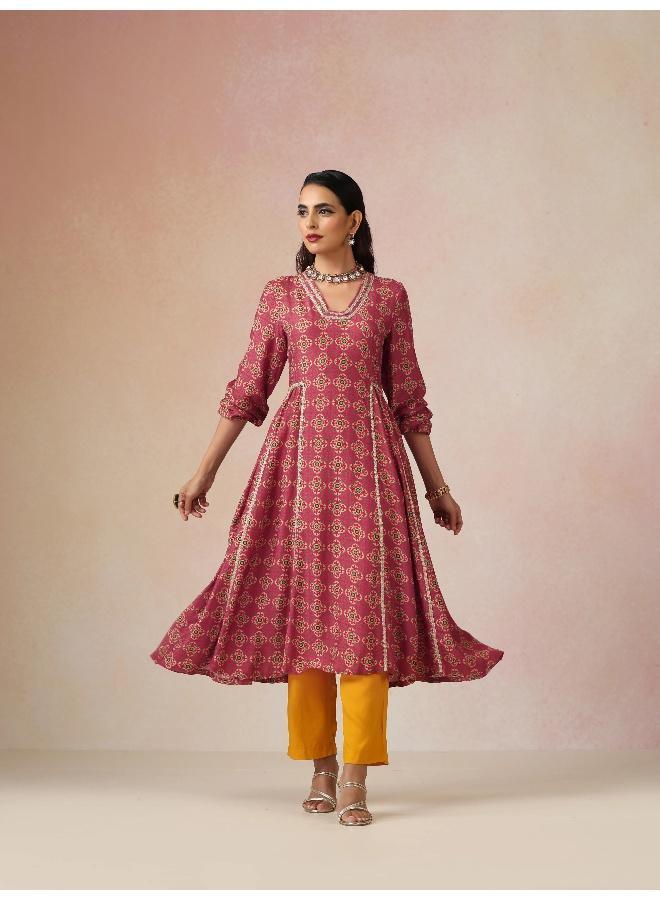 trueBrowns Pink Print Viscose Fit And Flared Kurta Set - Image 2
