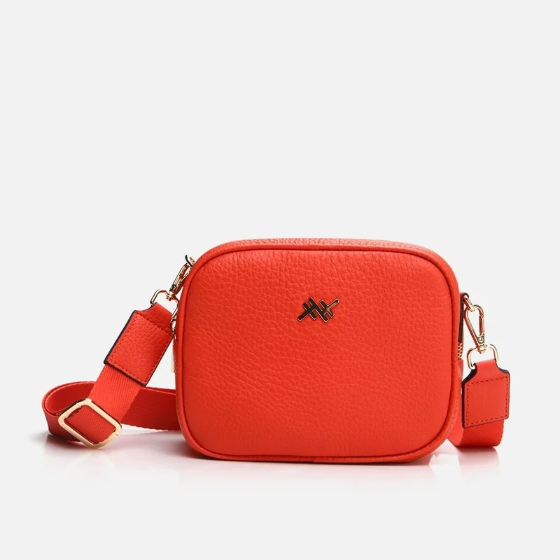 Hotiç 03CAH280900A740 GENUINE Leather Pomegranate Women's Mini (Crossbody) Bag