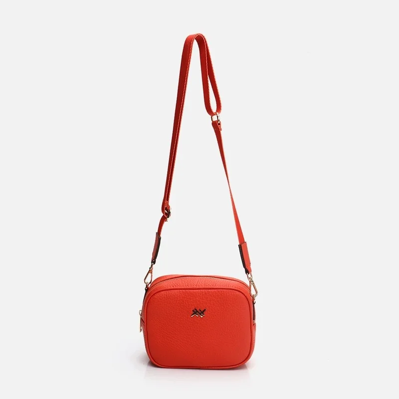 Hotiç 03CAH280900A740 GENUINE Leather Pomegranate Women's Mini (Crossbody) Bag