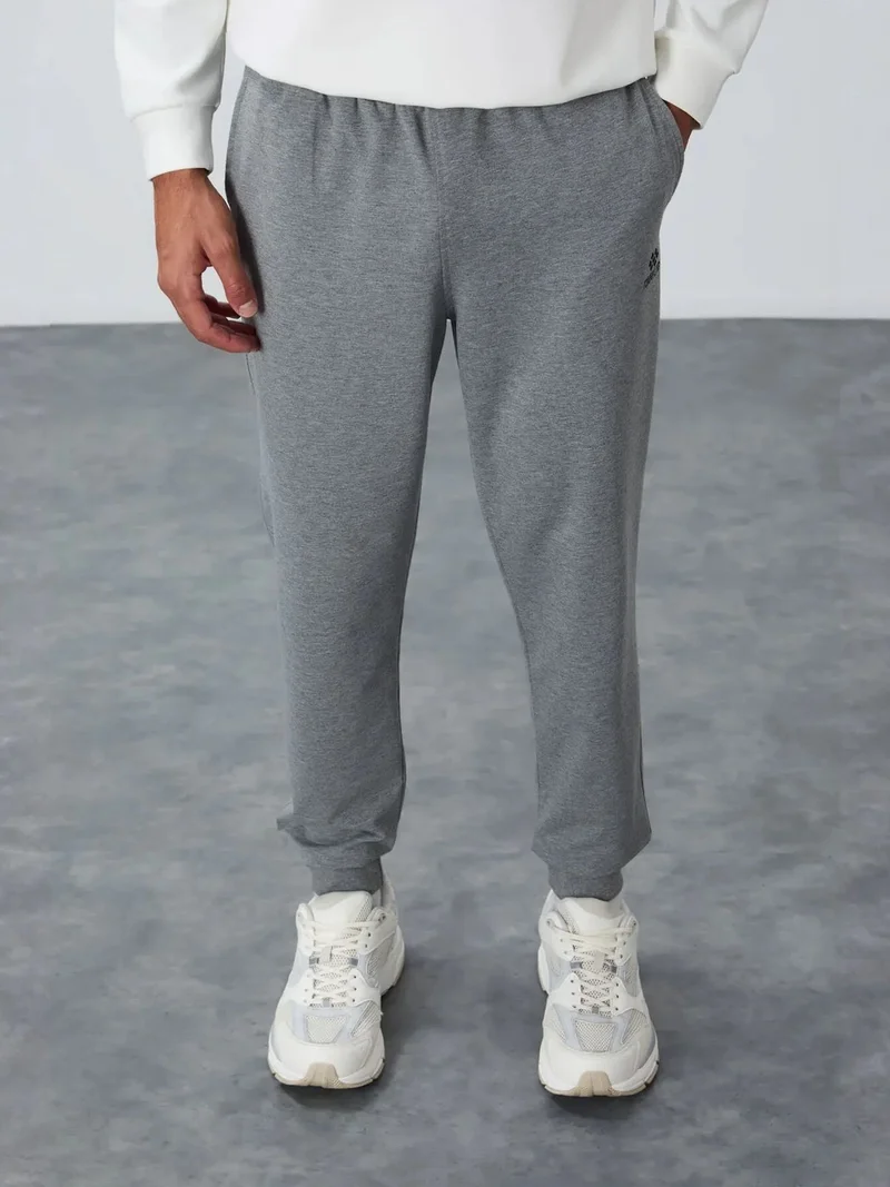 تومي لايف TOMMY Men's Solid Fleece Sweatpants