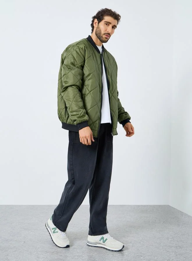 ستايلي جاكيت كاجوال خفيف الوزن بقصة مريحة