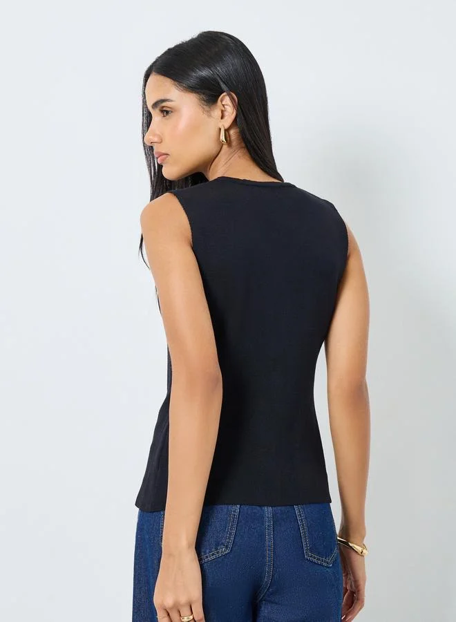 Styli Styli V Neck Sleeveless Ribbed Waistcoat