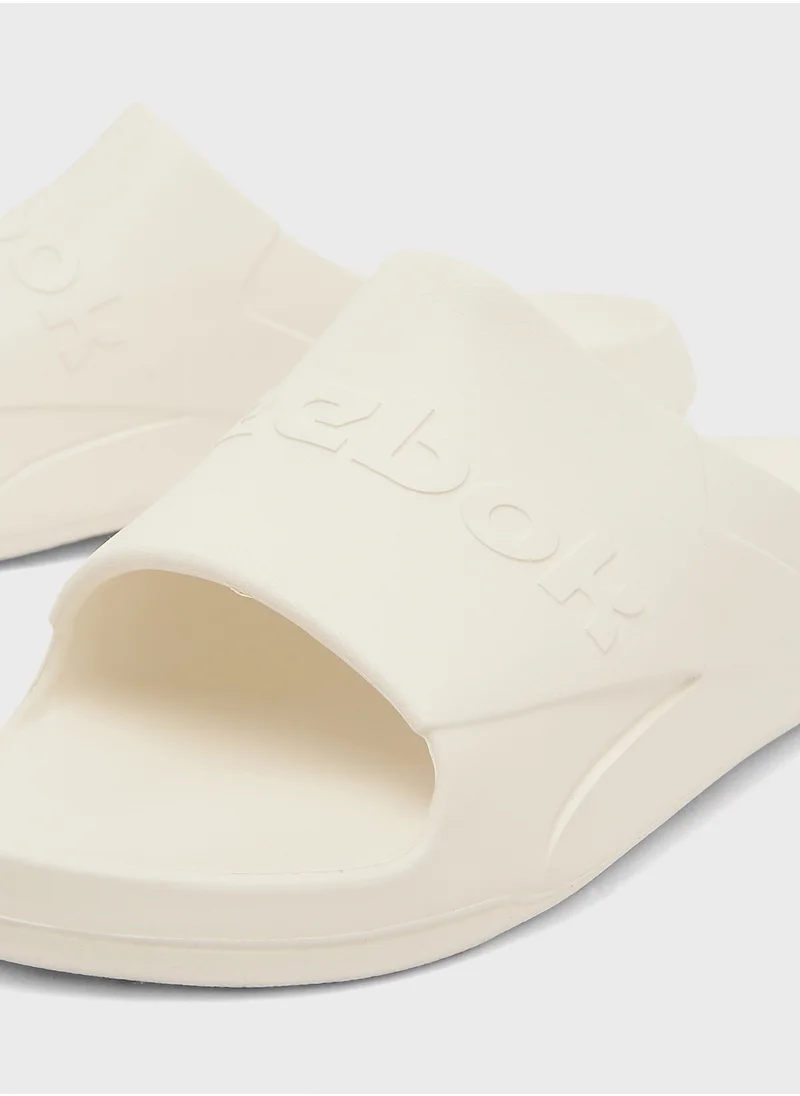 ريبوك Clean Slide