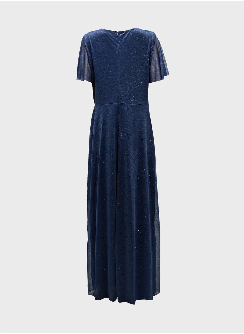 خزانة Plus Size Surplice Neck Shimmer Dress