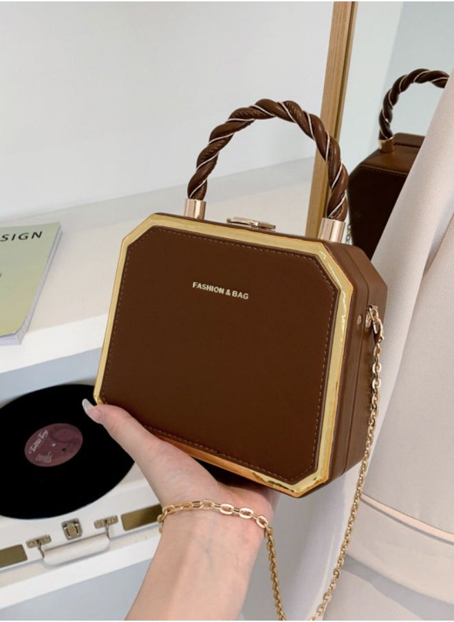 WAOKN - Women's Casual Shoulder Bag, Ladies Minimalist Gold Border Square Bag Handbag Carrying Bag Tote Bags, Exquisite Chain Large Capacity Crossbody Bag Underarm Bag Side Bag Sling Bag - Image 1