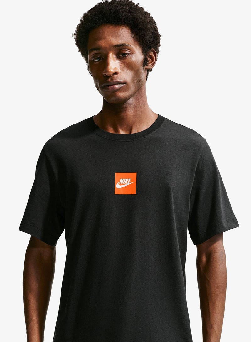 Nike Nsw Standard Fit Just Do It T-Shirt - Image 1