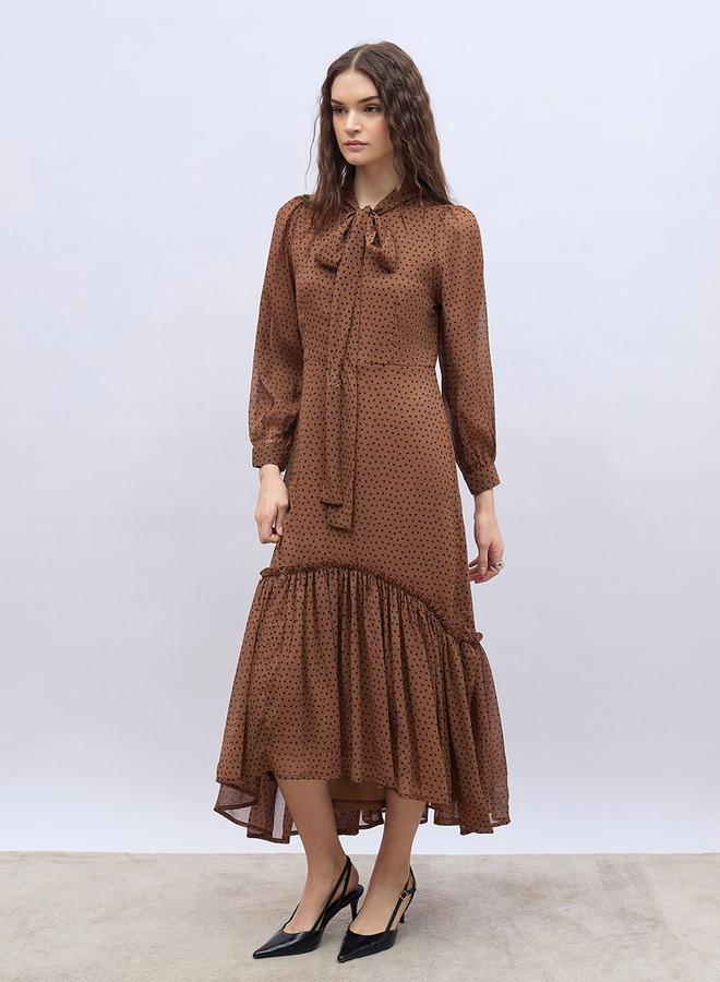 ستايلي فستان ماكسي بطبعات بولكا دوت مع كشكش - Image 3