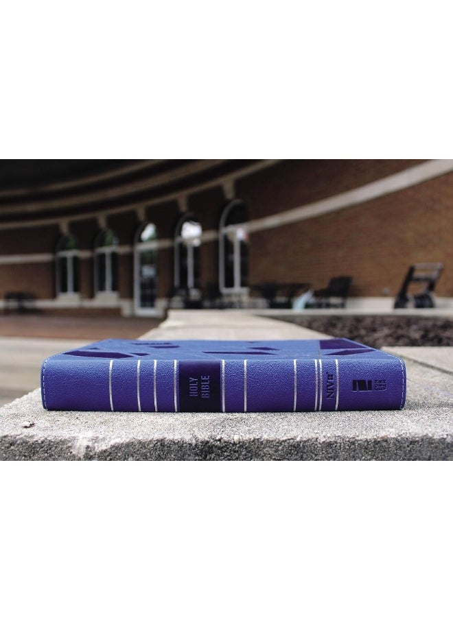 NIV, Premium Gift Bible, Youth Edition, Leathersoft, Blue, Red Letter, Comfort Print: The Perfect Bible for Any Gift-Giving Occasion  - Image 3