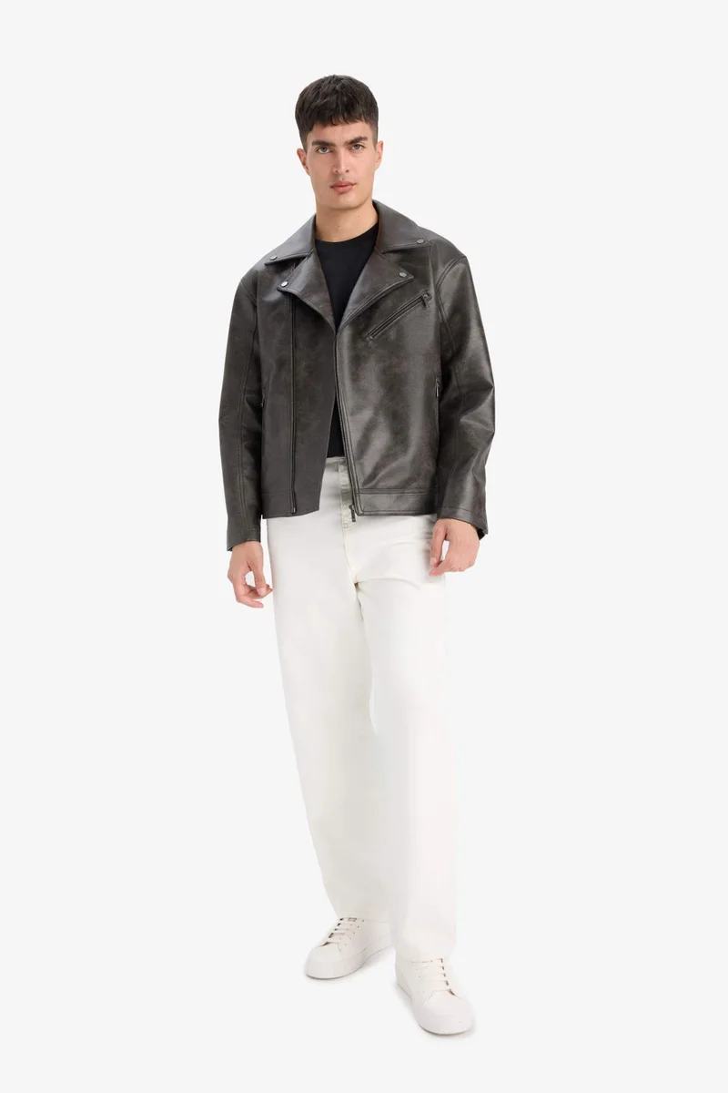 ديفاكتو Slim Fit Polo Collar Zippered Faux Leather Jacket