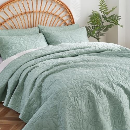 Andreannie Quilts Queen Size Bedding set Sage Green Bedspreads 3 Pieces (1 Quilt, 2 Pillow Shams) Soft Bed Summer/Fall Lightweight Breathable Bedspread Comforter Modern style Plant and Flower for All Season - Image 3