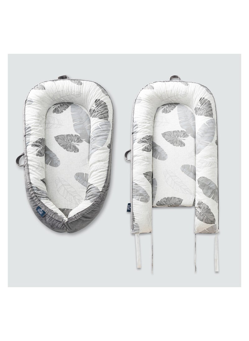 Little Story Soft Breathable Fiberfill Newborn Lounger Bed - Feather Grey  - Image 2