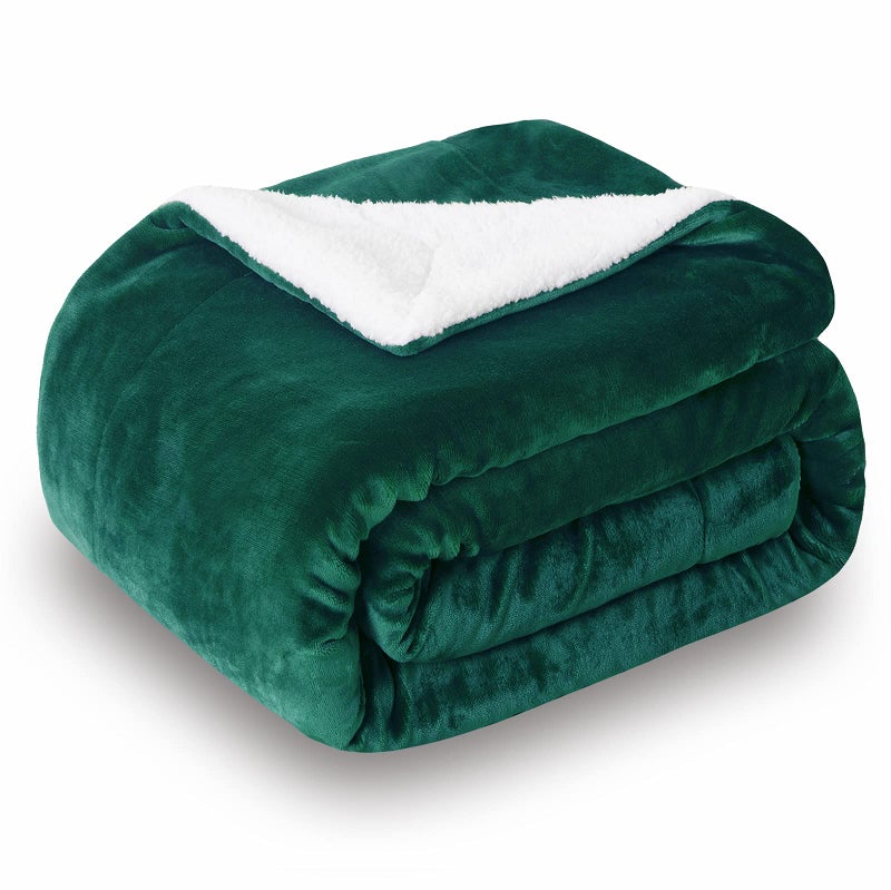 SOCHOW Sherpa Fleece Throw Blanket, Double-Sided Super Soft Luxurious Plush Blanket Throw Size, Green, 50x60 inches - Image 1