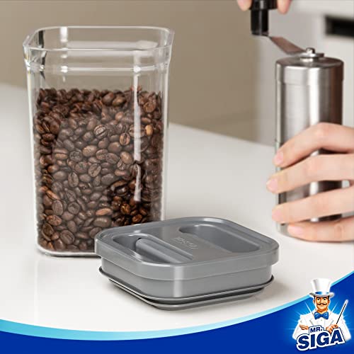 Mr Siga مجموعة حاويات تخزين الطعام محكمة الإغلاق من MR.SIGA، 4 عبوات، خالية من BPA، لتنظيم المطبخ، مع أغطية مانعة للتسرب بيد واحدة، 1 لتر / 33.8 أونصة، متوسطة، رمادية - Image 4
