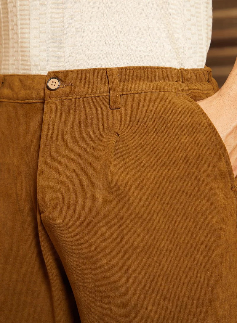 كامبوس سوترا Men's Russet Brown Corduroy Pleated Trousers