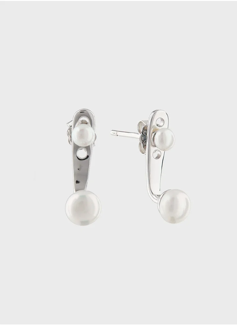 MOMNT Cultured Pearls Earrings