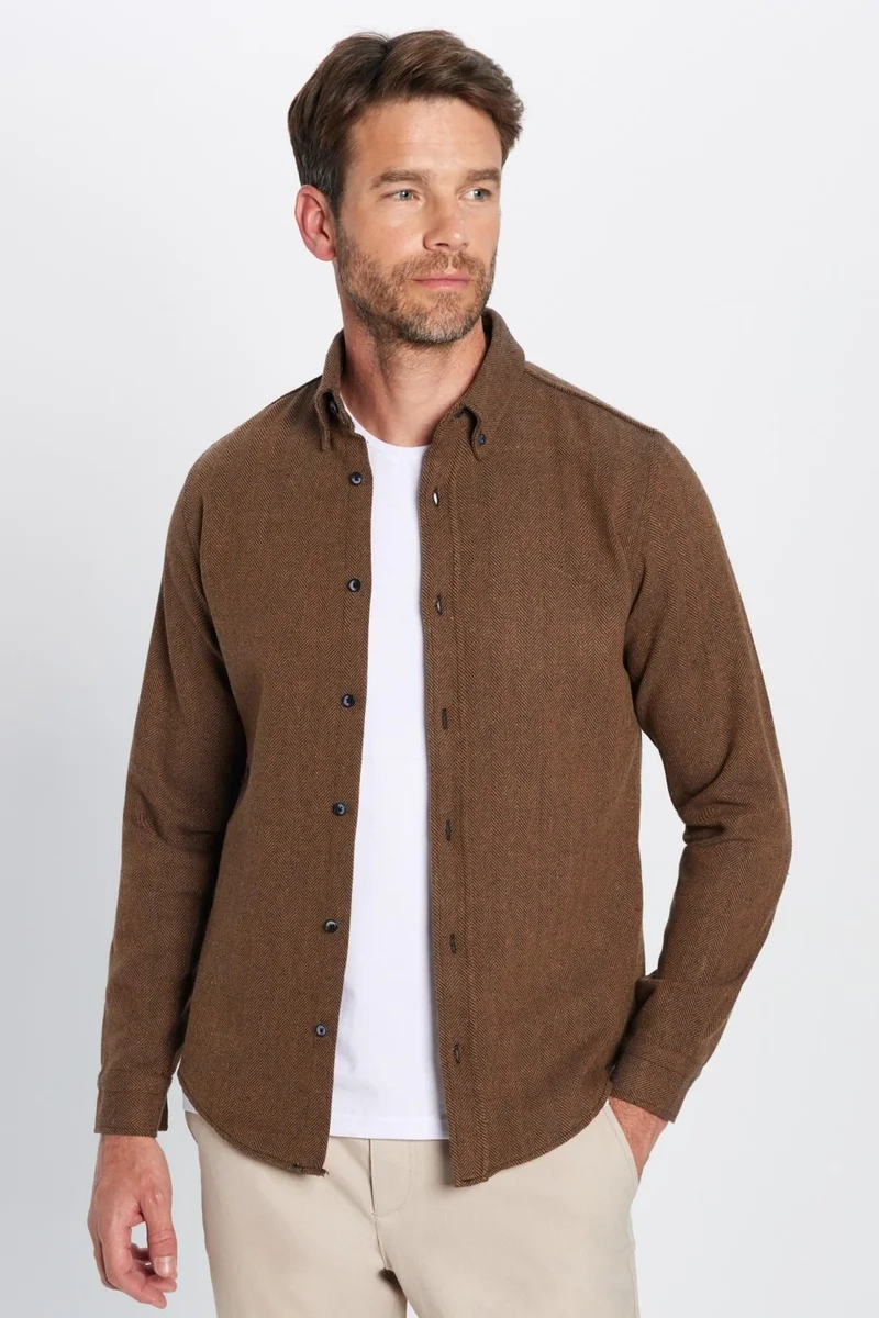 Tudors Men's Slim Fit Slim Fit Lumberjack Brown Button-down Collar Plain Winter Shirt