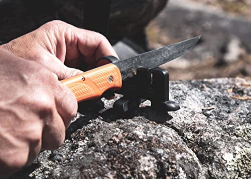 OUTDOOR EDGE Fish & Bone - Folding Fillet Knife with 5.0" 440A Stainless Steel Blade for Fish and processing big game - Pocket Clip (Orange) - Image 5