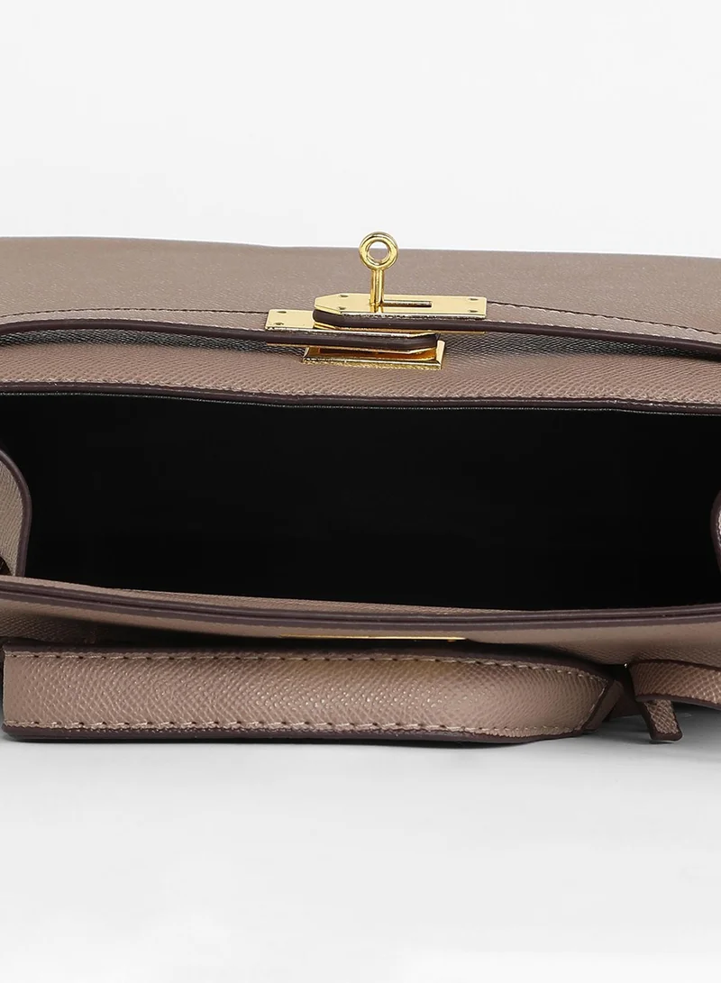 Haute Sauce Women's The Overlap Satchel Bag - Camel Brown