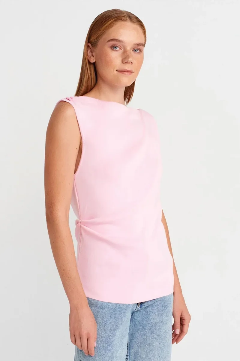 DILVIN Sleeveless Boat Neck Knit Blouse
