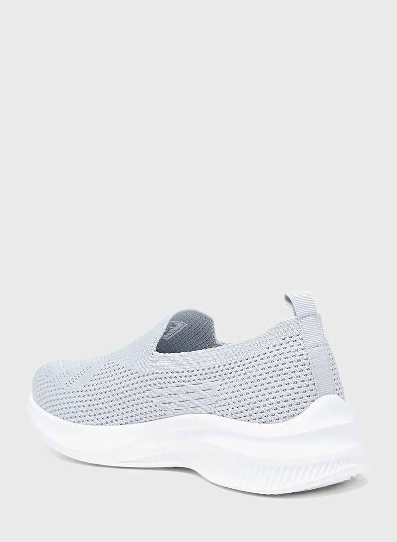 Oaklan by Shoexpress Low Top Sneakers