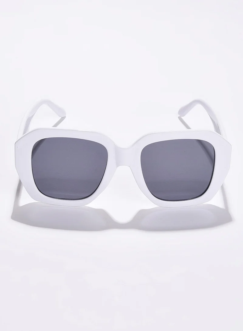 صوص هاوت نظارة شمسية Wayfarer سوداء بعدسات بيضاء