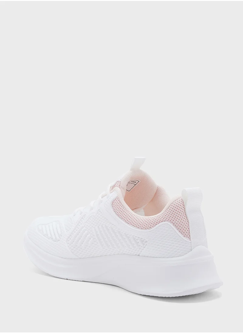 جينجر Contrast Color Mesh Sneakers