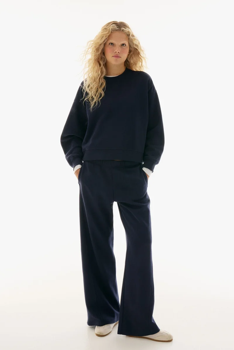 H&M 2-piece sweatshirt and joggers set