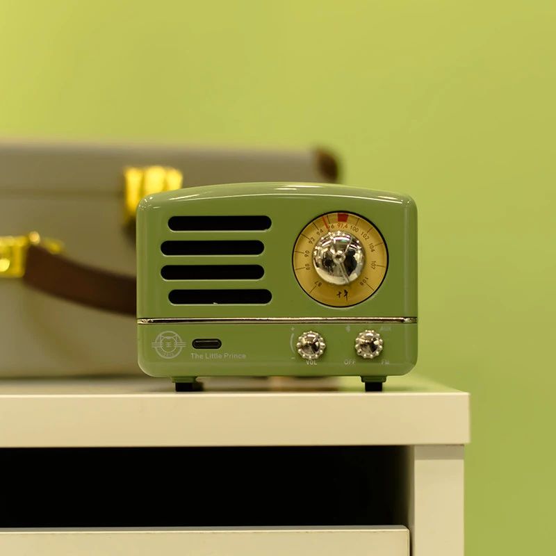 Muzen The Little Prince OTR Bluetooth Wireless Speaker, FM Radio, Metal Music Player, Green - Image 2
