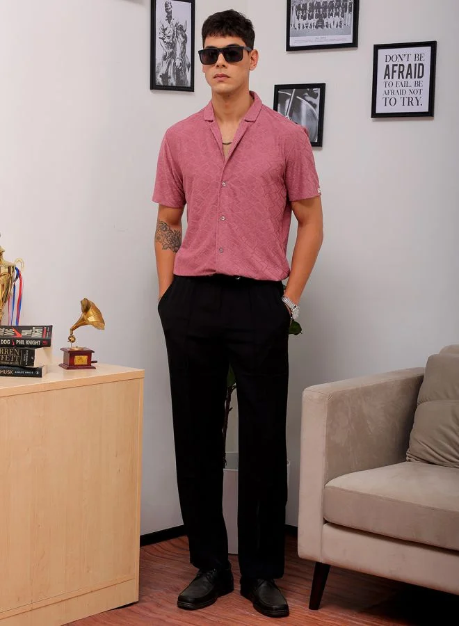 شركة المرآب الهندية Men Slim Fit Solid Half Sleeves Cuban Collar Resort Wear Shirt