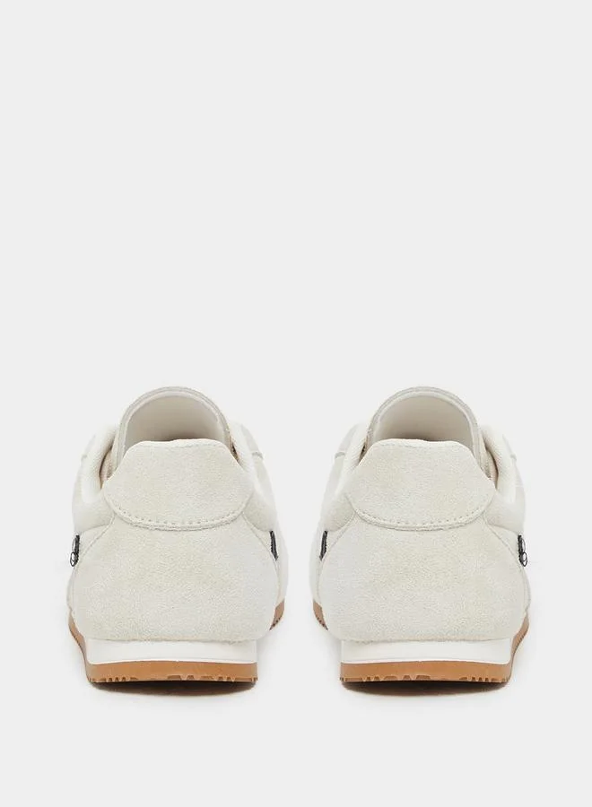 ستايلي Styli Retro lace up sneaker